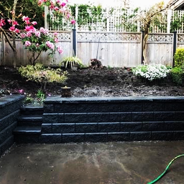 The Golden Shovel Landscape | 14088 Riverport Way, Richmond, BC V6W 0A7, Canada | Phone: (778) 863-5258