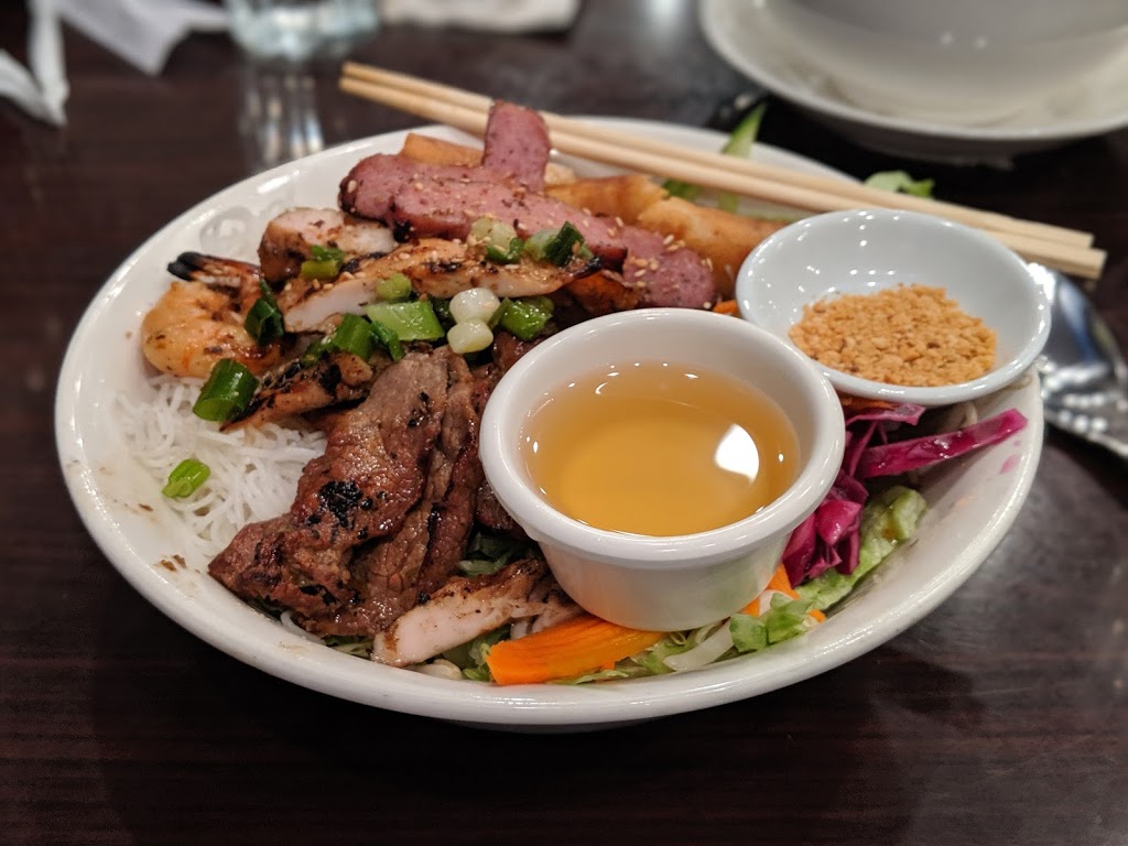 Fresh Lemongrass Vietnamese Restaurant | 3107 48 Ave, Vernon, BC V1T 3R6, Canada | Phone: (778) 475-1688