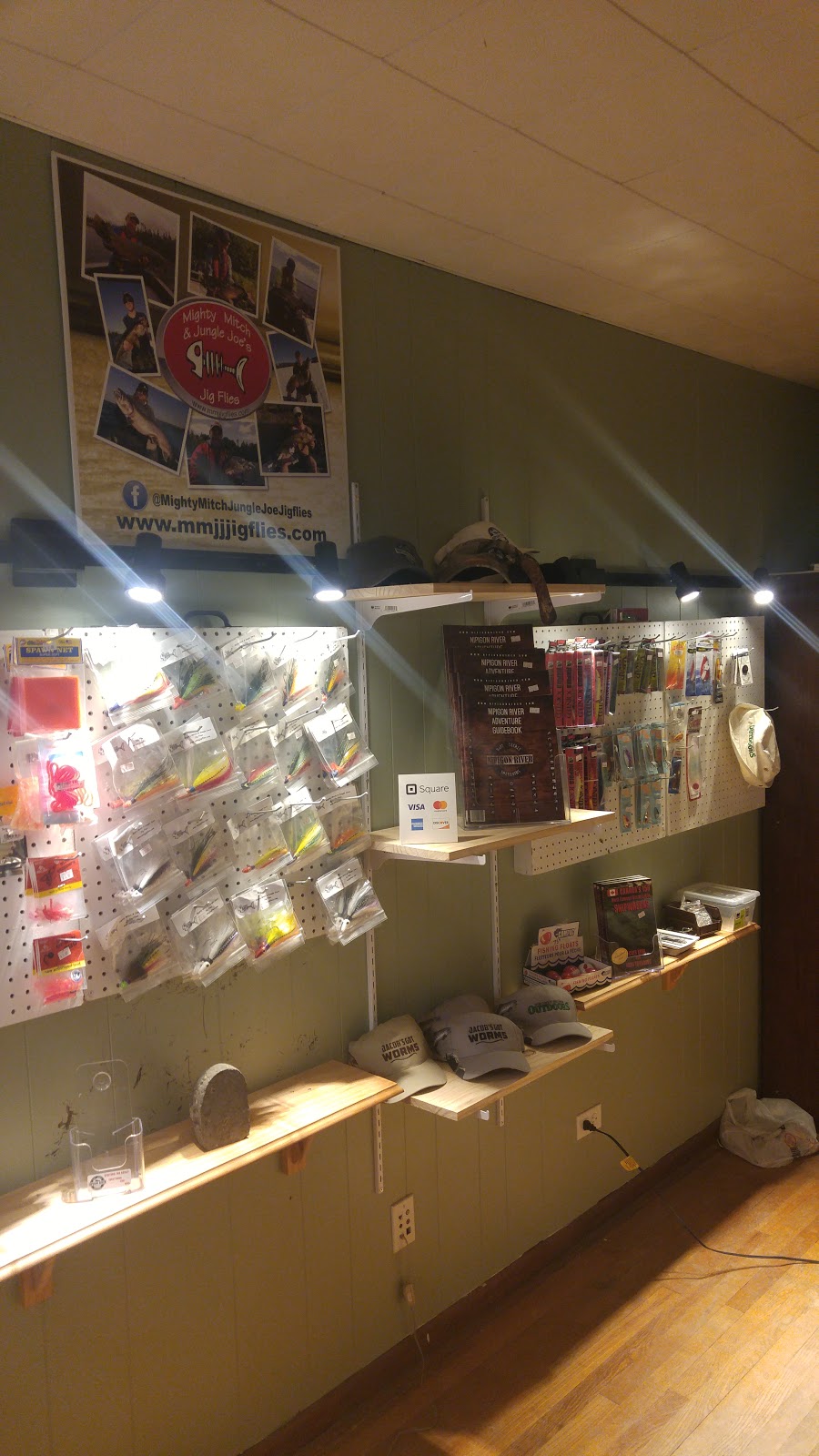 Nipigon river bait and tackle | 21 2nd St, Nipigon, ON P0T 2J0, Canada | Phone: (807) 889-0707