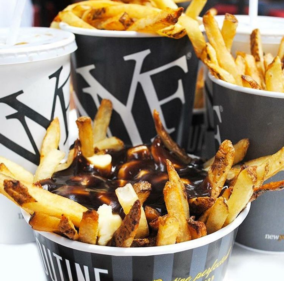 New York Fries - Bonnie Doon Shopping Centre | 83 rd Street and, 82 Ave NW Unit 171, Edmonton, AB T6C 4E3, Canada | Phone: (780) 466-1609