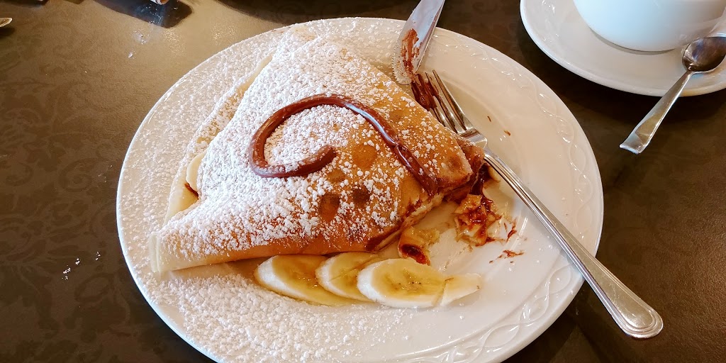 Cafe Cristal | 240 Kennevale Dr, Ottawa, ON K2J 6B6, Canada | Phone: (613) 843-8989