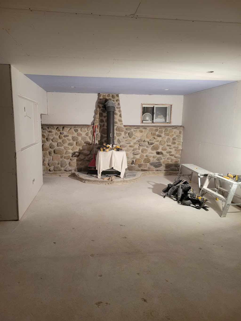 Renovation Prestige CRC Inc | 469 Carr Charlevoix, Granby, QC J2J 1G1, Canada | Phone: (514) 718-3561