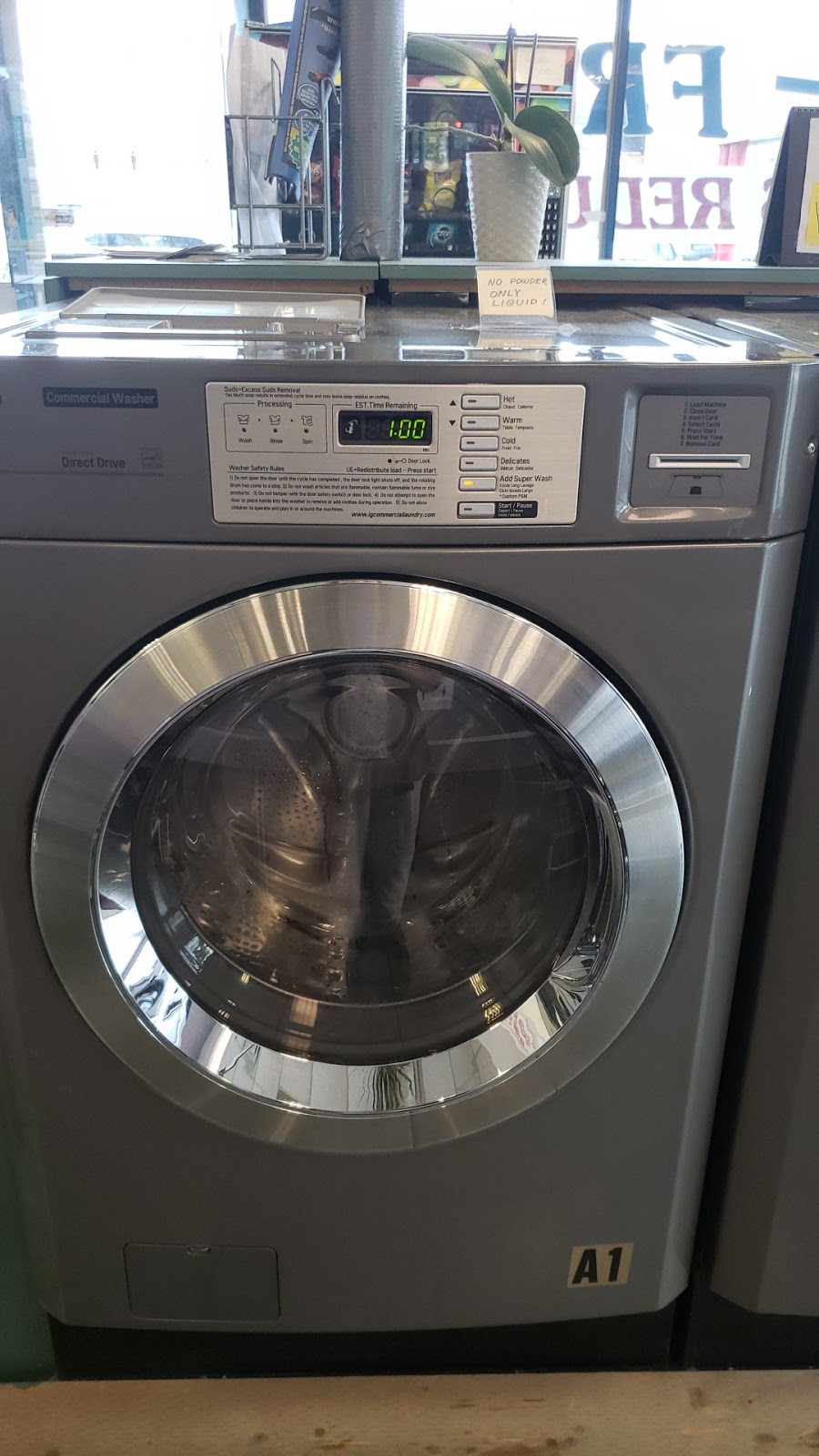 Soap Stars Laundromat | 3200 Eglinton Ave E, Scarborough, ON M1J 2H6, Canada | Phone: (416) 261-5333