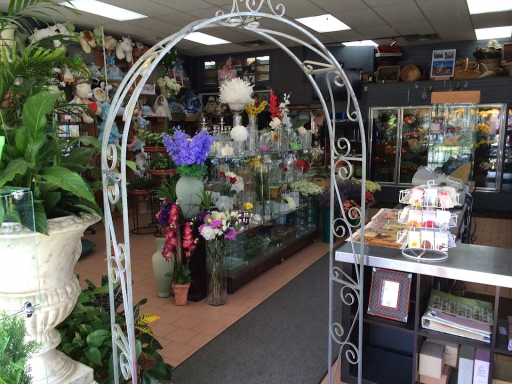 Florist Il Paradiso | 40-b Bd de la Concorde E, Laval, QC H7G 4Y1, Canada | Phone: (450) 663-3825
