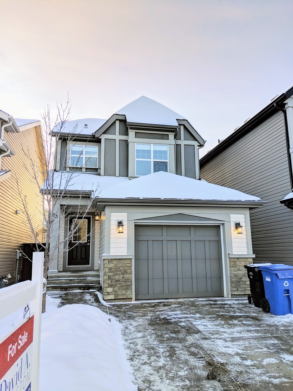 Robert & Diana McIntyre | 1612 17 Ave SW, Calgary, AB T2T 0E3, Canada | Phone: (403) 710-2877