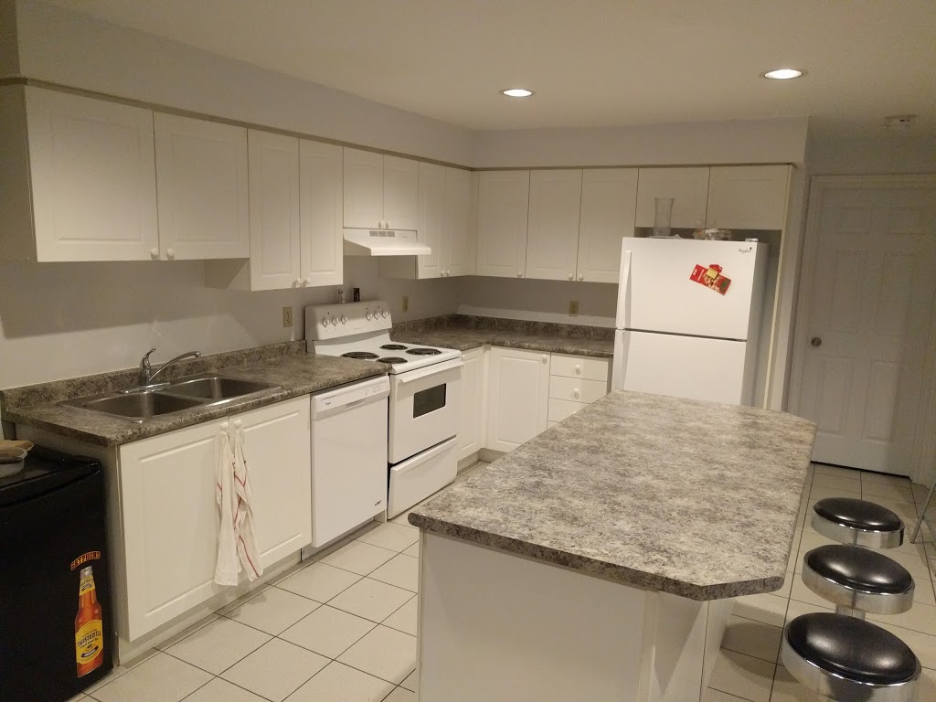 Edinburgh Village | 220 Chancellors Way, Guelph, ON N1G 5K5, Canada | Phone: (226) 962-3129