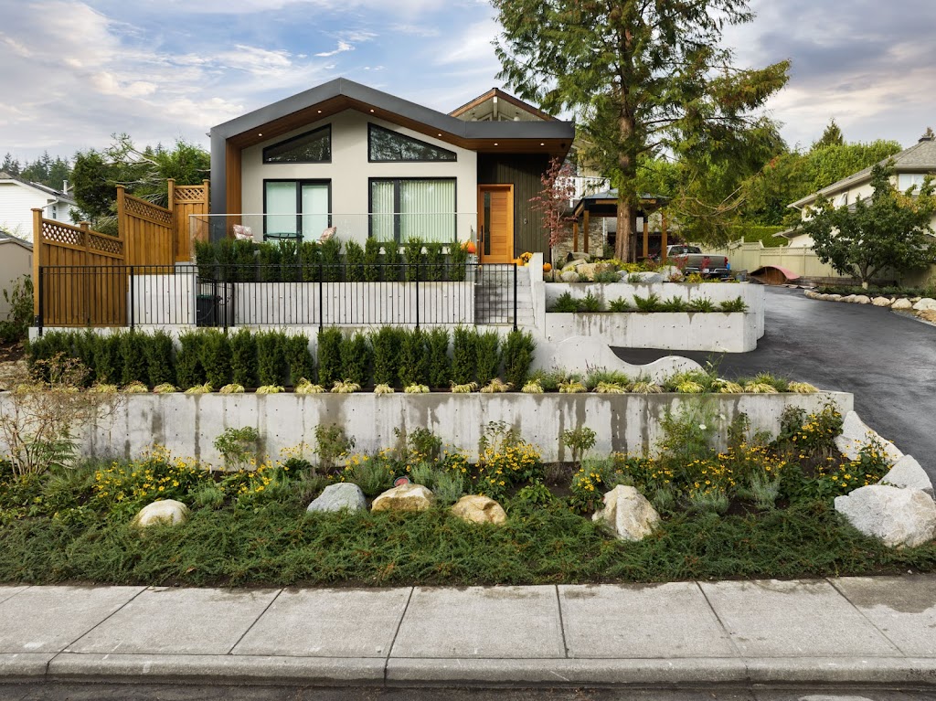 The Great Canadian Landscaping Company - Sea to Sky Division | 39279 Queens Way #108, Squamish, BC V8B 0S5, Canada | Phone: (604) 720-4174