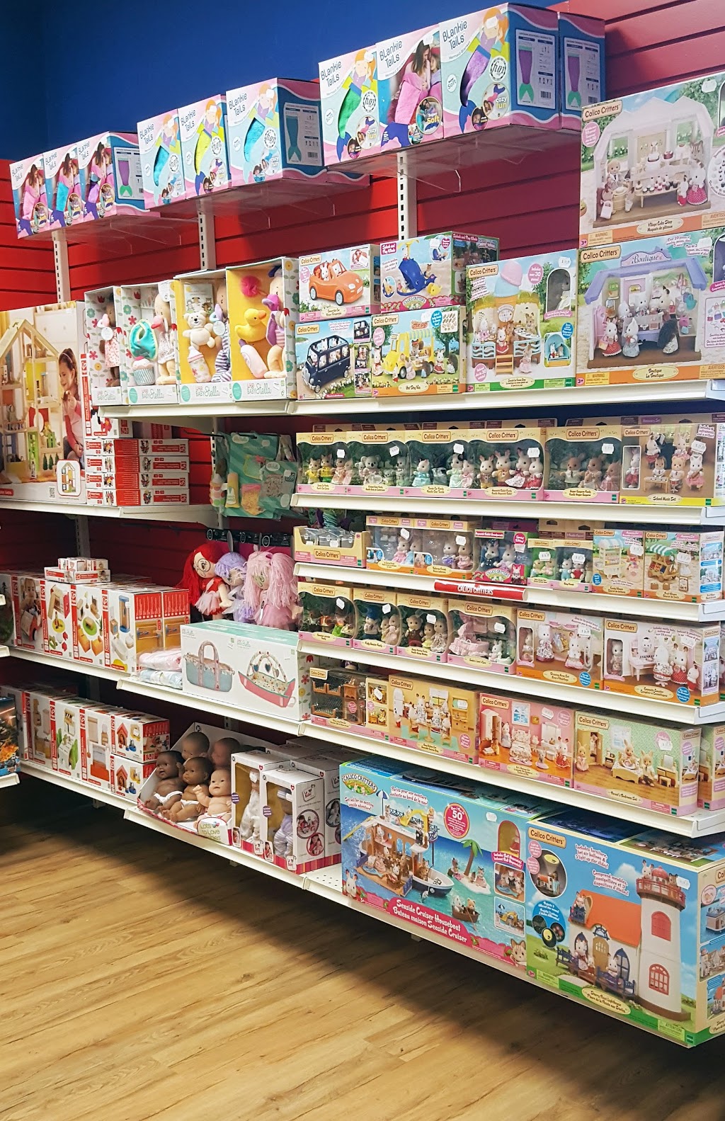 Scholars Choice Retail Store | 920 Upper Wentworth St, Hamilton, ON L9A 5C5, Canada | Phone: (905) 318-5471