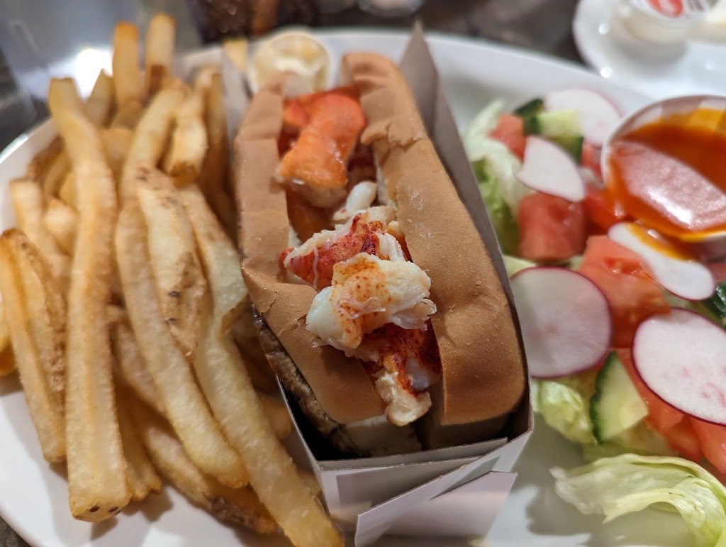 Fletchers Restaurant | 337 Prince St, Truro, NS B2N 1E1, Canada | Phone: (902) 895-8326
