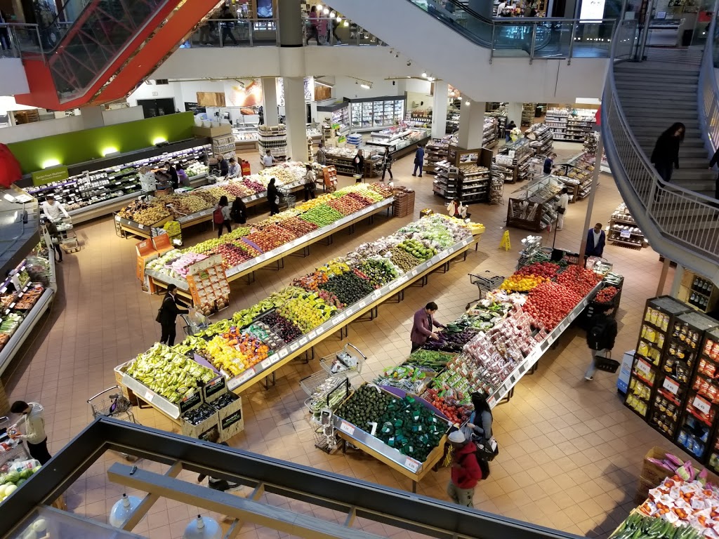 Loblaws | 5095 Yonge St, North York, ON M2N 6Z4, Canada | Phone: (416) 512-9430