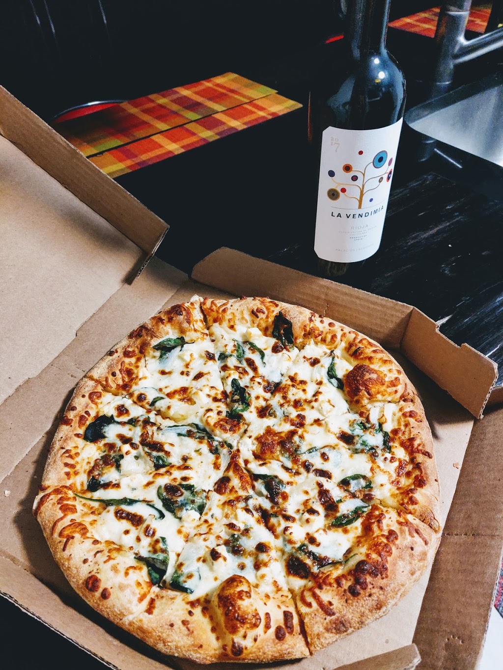 Dominos | 1455 Rue de lÉglise, Saint-Laurent, QC H4L 2H5, Canada | Phone: (514) 744-4444