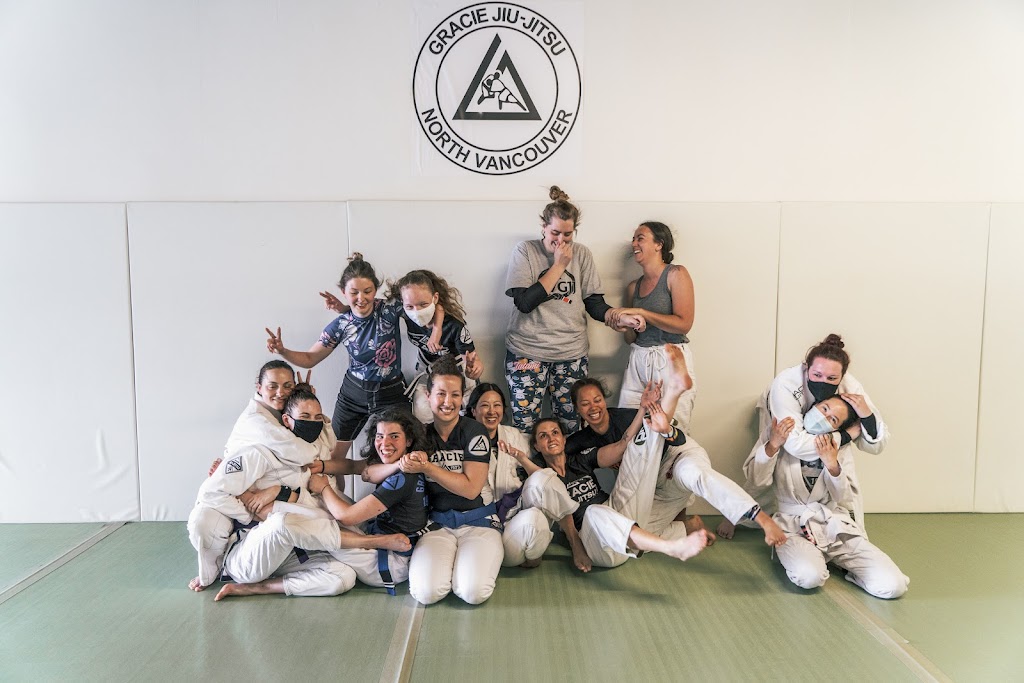 North Vancouver Brazilian Jiu Jitsu | 250 Esplanade E #206, North Vancouver, BC V7L 1A3, Canada | Phone: (604) 770-1766