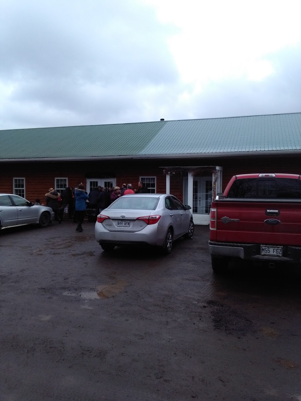 Fermes Avicole | 118 Rang Saint-Joseph, Saint-Chrysostome, QC J0S 1R0, Canada | Phone: (450) 826-0584
