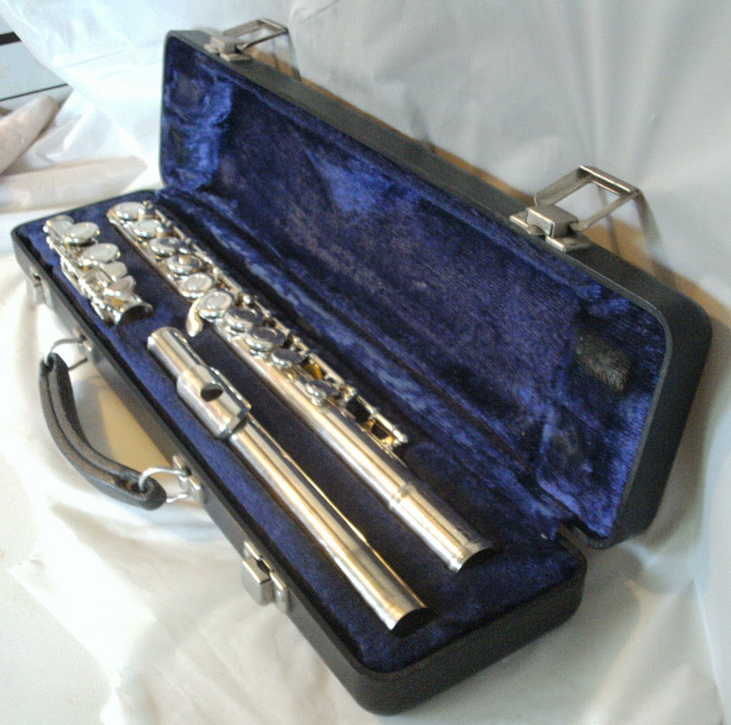 Schmeichels Music Outlet | 71 Main St, Tonawanda, NY 14150, USA | Phone: (716) 694-9187