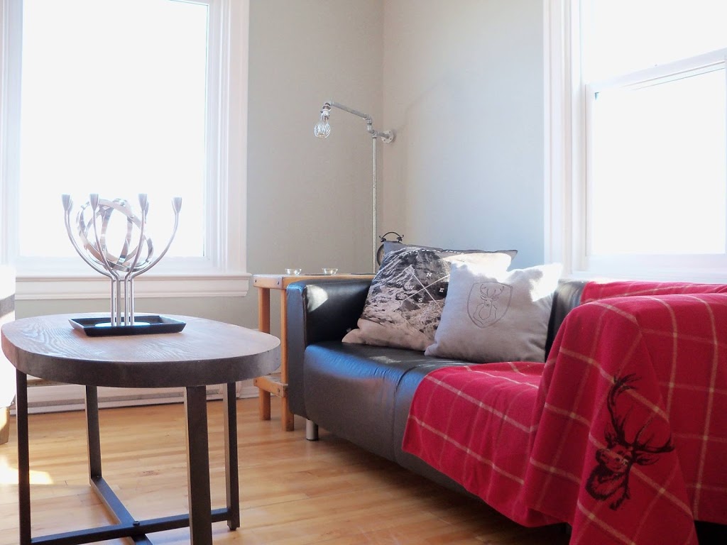 120 En face du Lac | 120 Rue Denison E, Granby, QC J2G 4C5, Canada | Phone: (514) 817-4247