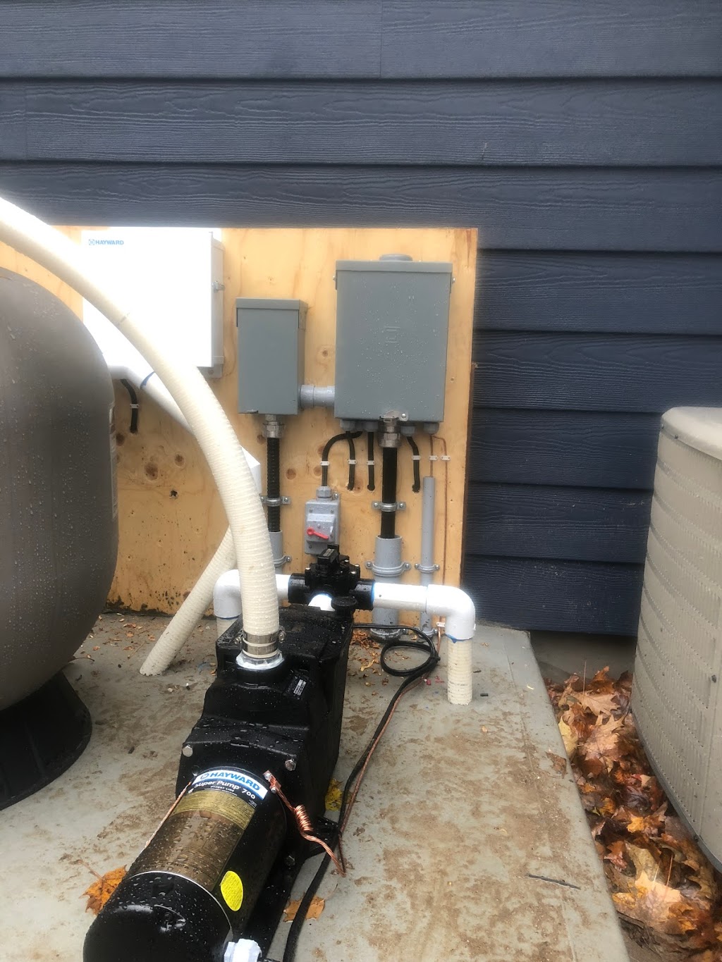 JL Electric Inc. | 1640 Golf Link Rd, Midland, ON L4R 5K2, Canada | Phone: (705) 937-1630