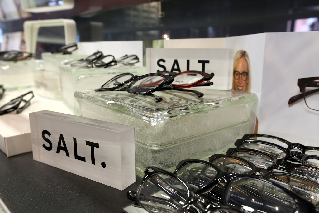 Specs On Pearl Inc | 414 Pearl St, Burlington, ON L7R 2N1, Canada | Phone: (905) 637-7777