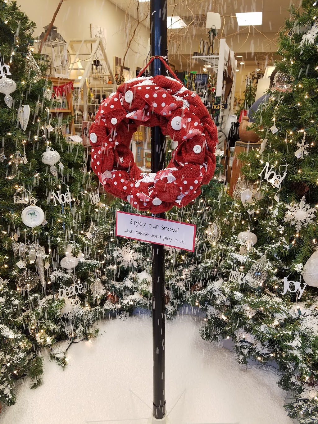 Surroundings Home, Gifts and Garden | 1758 Front St #104, Lynden, WA 98264, USA | Phone: (360) 354-3101