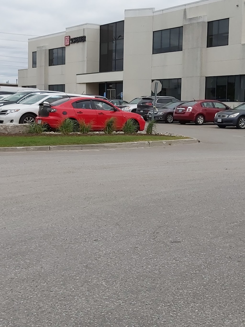 DB Schenker | 3210 Airway Dr, Mississauga, ON L4V 1Y6, Canada | Phone: (905) 676-0676