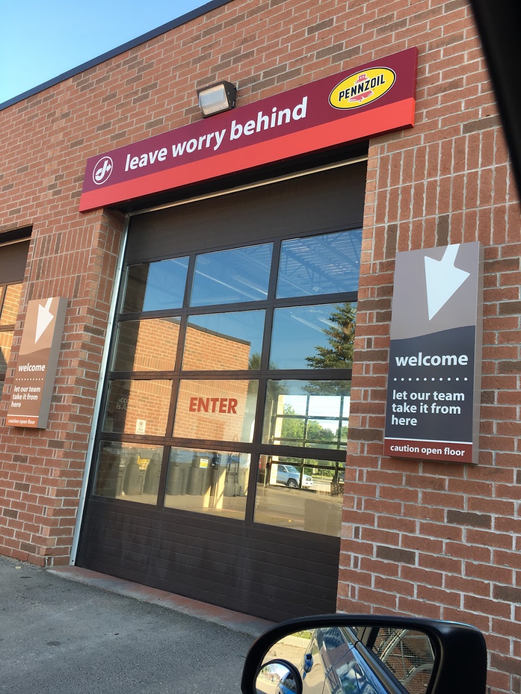 Jiffy Lube | 477 Grove St E, Barrie, ON L4M 6M3, Canada | Phone: (705) 719-1021
