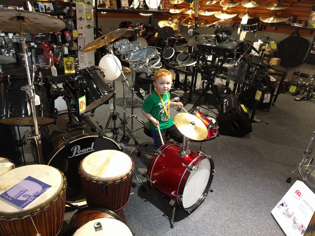 Long & McQuade Musical Instruments | 17 Dow Rd, New Minas, NS B4N 3R4, Canada | Phone: (902) 681-1461