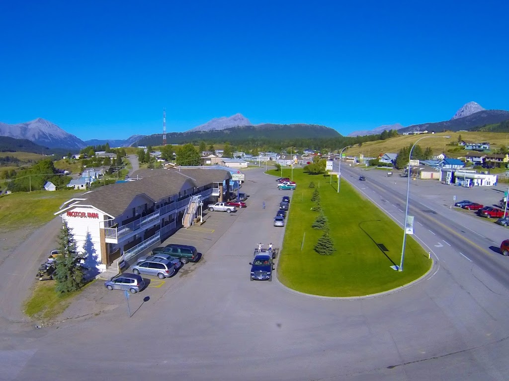 BCMInns - Coleman | 8514 19 Ave, Coleman, AB T0K 0M0, Canada | Phone: (403) 563-5600