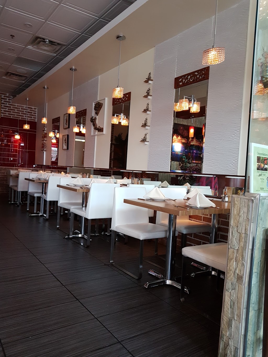 Thai Siam Thai Cuisine | 1011 Upper Middle Rd E C4, Oakville, ON L6H 4L1, Canada | Phone: (905) 845-3777