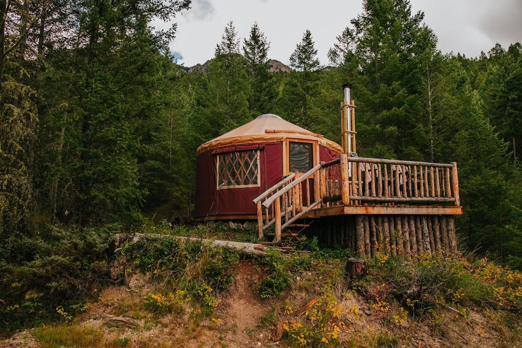 Kootenay Adventure Collective | Box 249, 8393, BC-95, Radium Hot Springs, BC V0A 1M0, Canada | Phone: (778) 526-9516