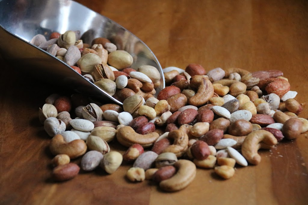 Distribution Mix Nuts Inc | 3650 Rue Fleury E, Montréal-Nord, QC H1H 2S6, Canada | Phone: (514) 322-2107