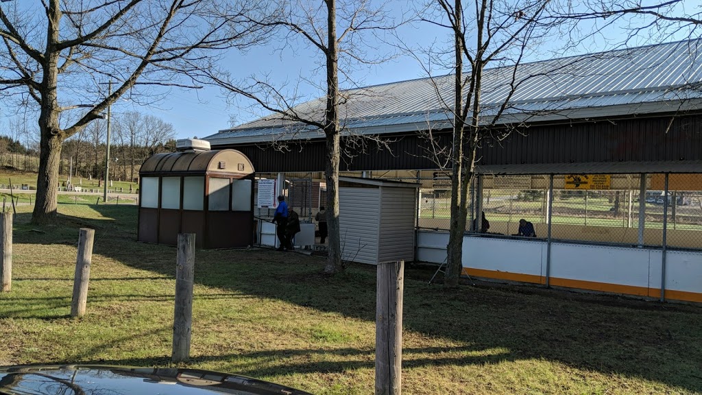 Grenfel Outdoor Ice Arena | 1989 Sunnidale Rd, Utopia, ON L0M 1T2, Canada | Phone: (705) 766-3663