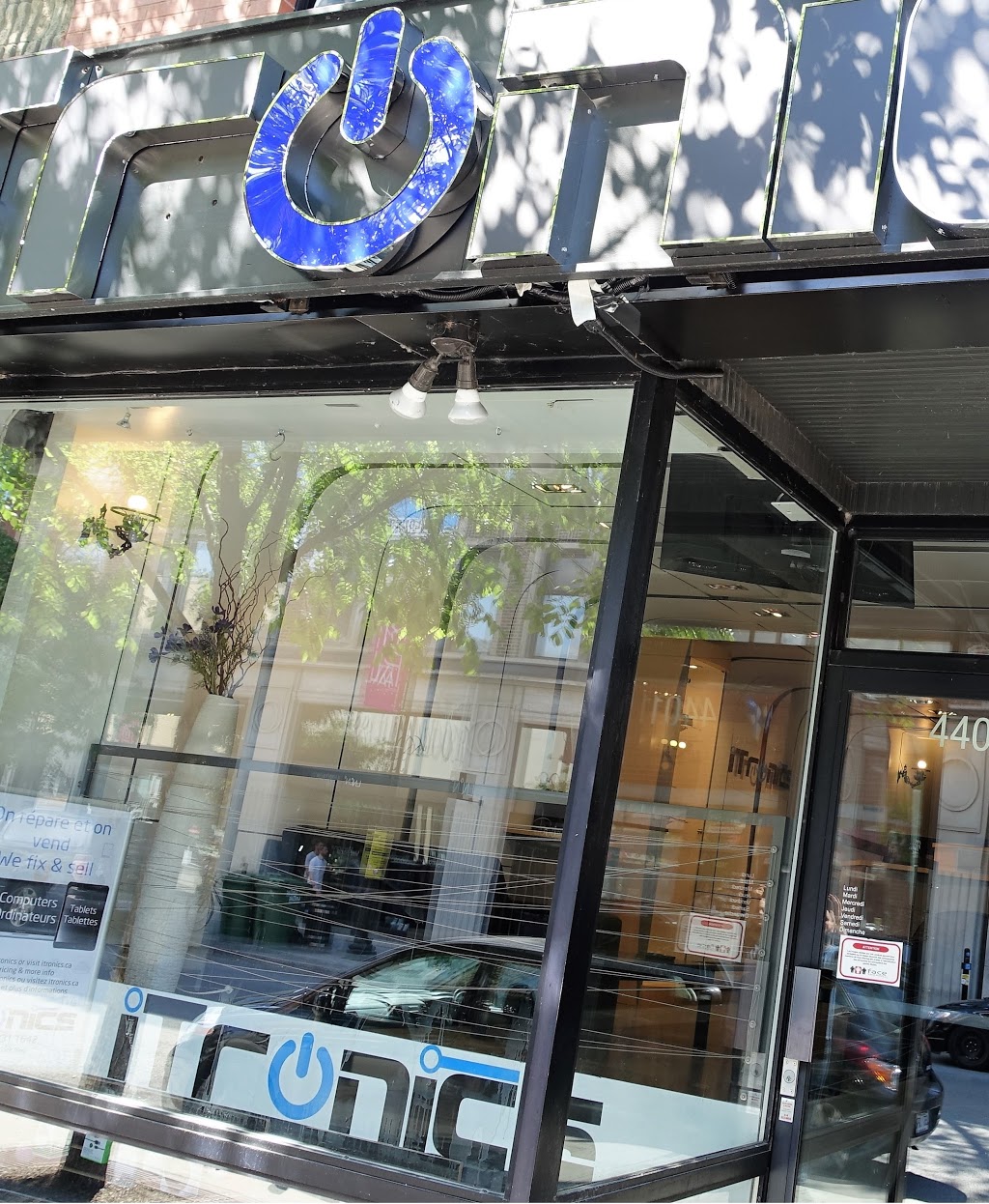 iTronics | 4401 Boul St-Laurent, Montréal, QC H2W 1Z8, Canada | Phone: (888) 831-1642
