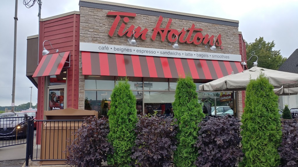 Tim Hortons | 1041 Avenue Gilles Villeneuve, Berthierville, QC J0K 1A0, Canada | Phone: (450) 836-6111