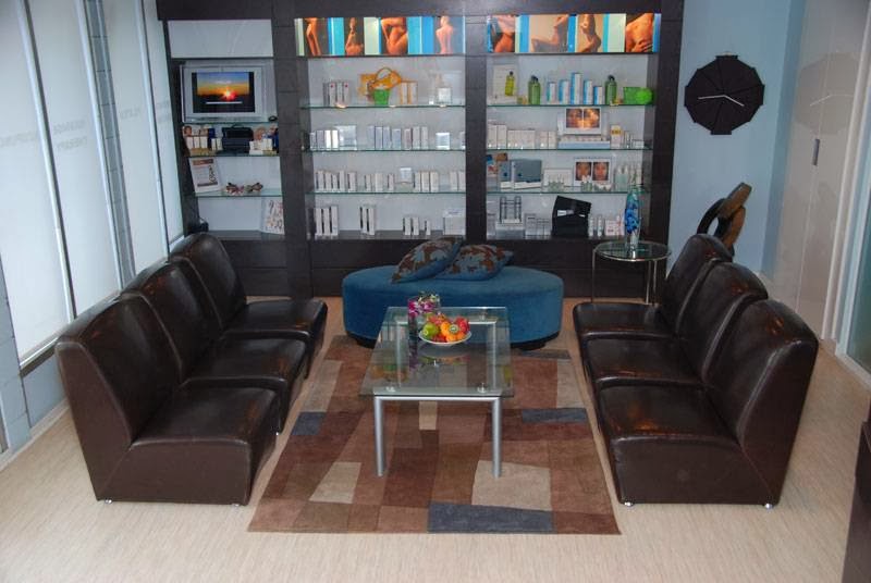 CosMedics | 11526 Jasper Ave, Edmonton, AB T5K 0M8, Canada | Phone: (780) 428-9333