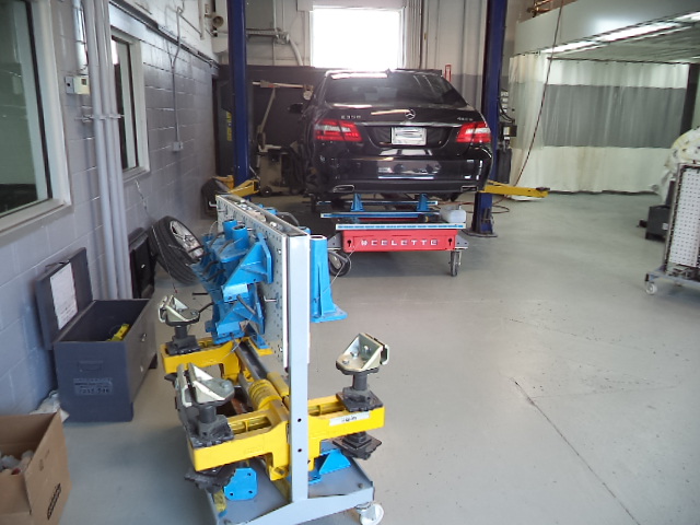 Star Collision Centre | 40 Jamie Ave, Nepean, ON K2E 6T6, Canada | Phone: (613) 727-5000