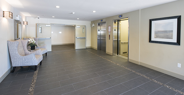 The Crest Apartments | 775 Terminal Ave N, Nanaimo, BC V9S 0B4, Canada | Phone: (250) 591-4775