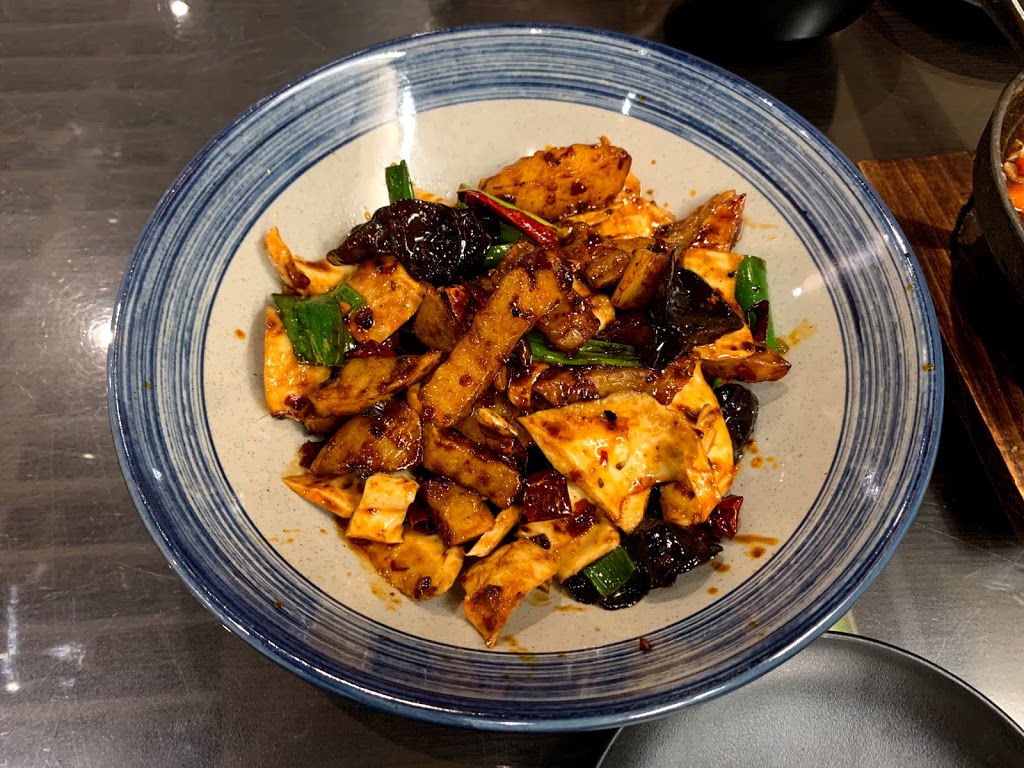 Eight Noodles | 3309 Sheppard Ave E, Scarborough, ON M1T 3K2, Canada | Phone: (416) 490-1888