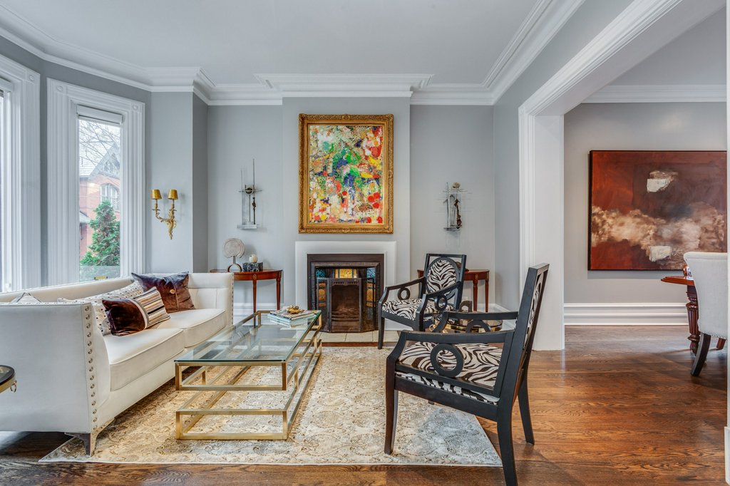 Kate Carcone Real Estate Broker | 117 Wellington St E, Aurora, ON L4G 1H9, Canada | Phone: (416) 275-0559