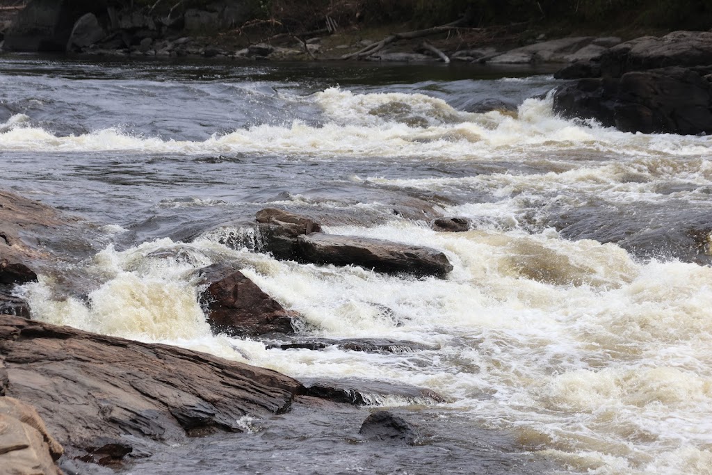 Camping Parc De La Rivière Batiscan | 200 Chem. du Barrage, Saint-Narcisse, QC G0X 2Y0, Canada | Phone: (418) 328-3599