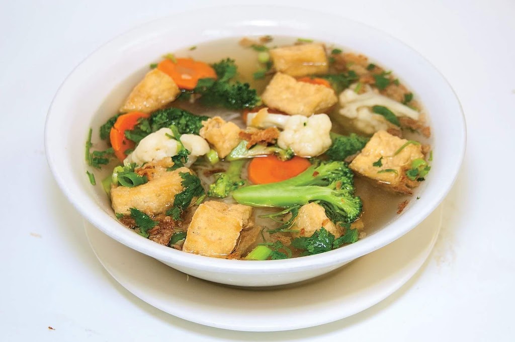 Fuh Station restaurant | 1806 Idylwyld Dr N, Saskatoon, SK S7L 1B5, Canada | Phone: (306) 652-3525