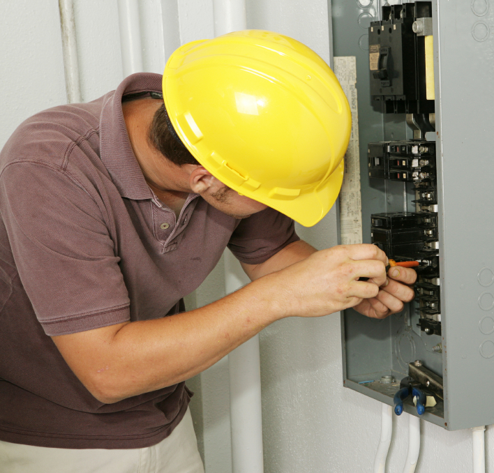 Casement Electric | 6323 Bowness Rd NW, Calgary, AB T3B 0E4, Canada | Phone: (403) 282-3443