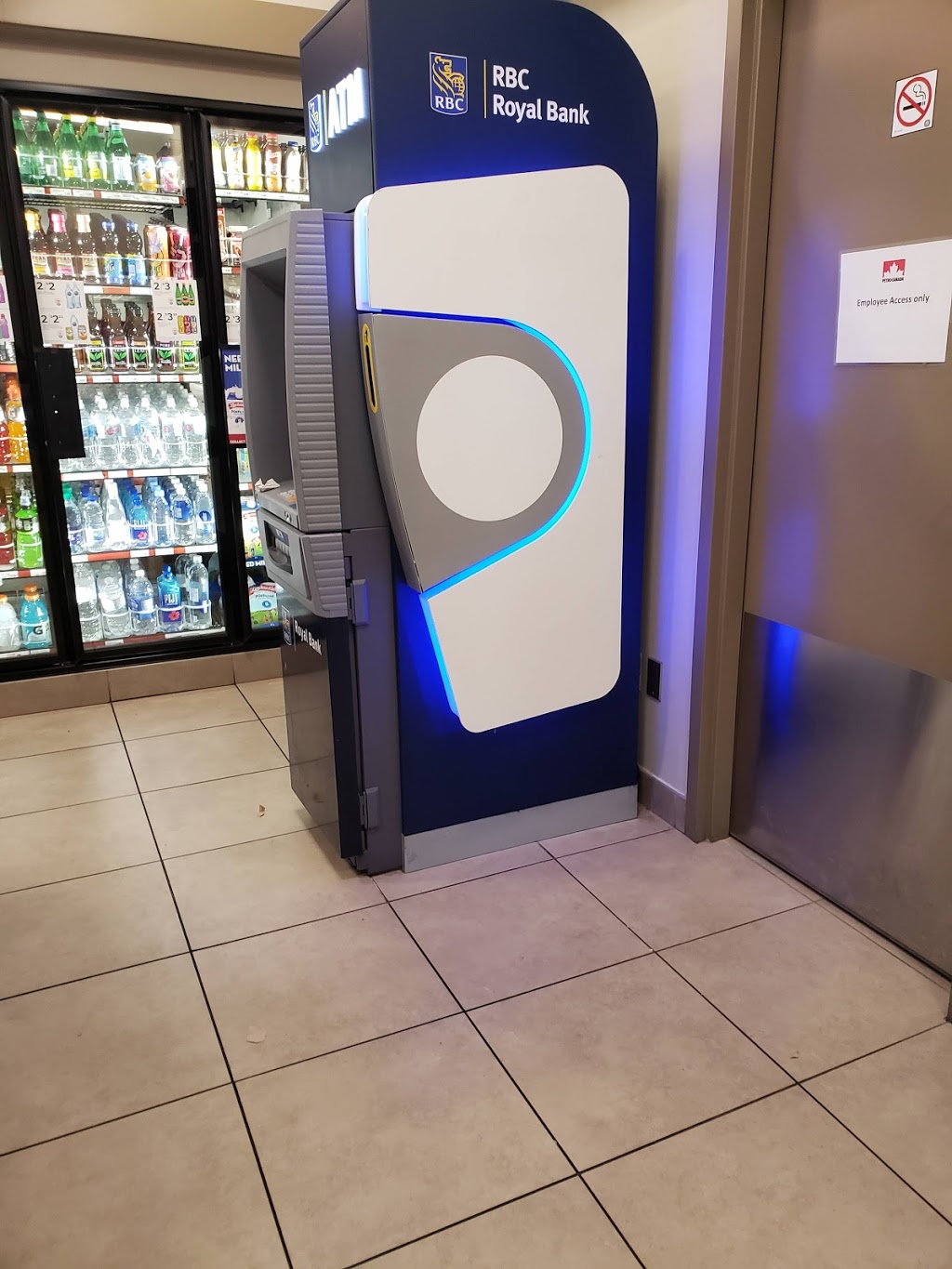 RBC Royal Bank ATM | 148 Wellesley St E, Toronto, ON M4Y 1J3, Canada | Phone: (800) 769-2511