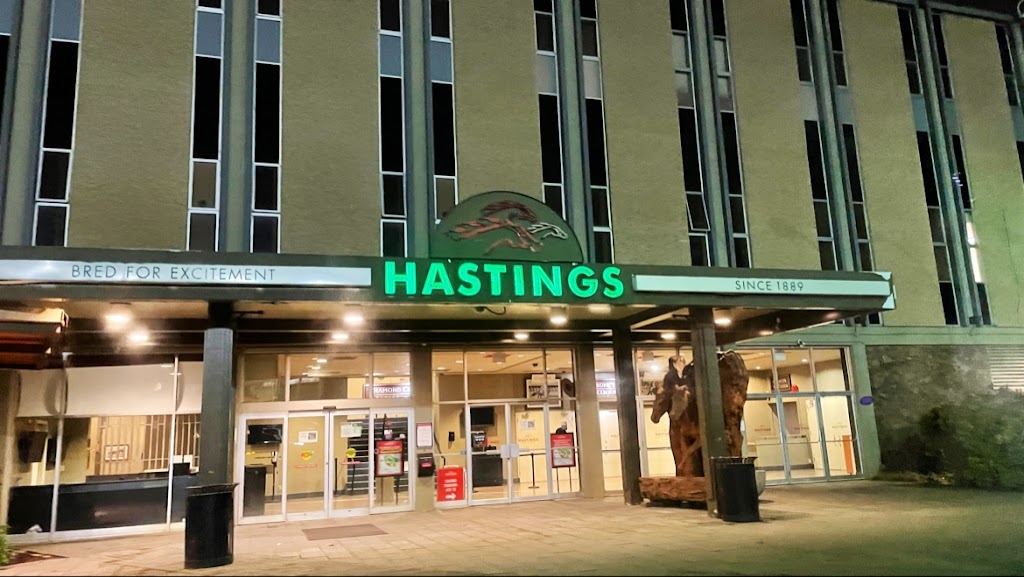 Hastings Racecourse | 188 N Renfrew St, Vancouver, BC V5K 3N8, Canada | Phone: (604) 254-1631