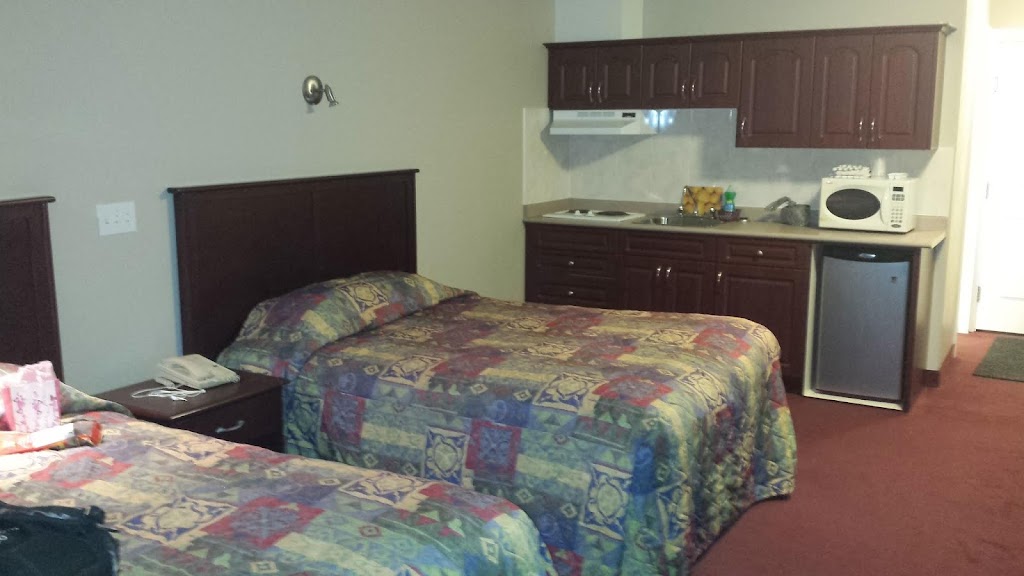 Westwood Inn | 5002 34 Ave, Drayton Valley, AB T7A 1S5, Canada | Phone: (780) 514-3554
