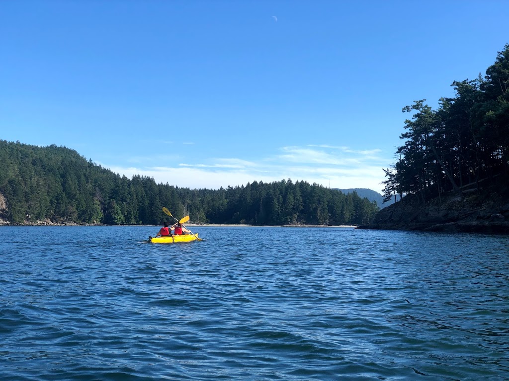 Kayaking Gulf Islands | 494 Arbutus Dr, Mayne Island, BC V0N 2J1, Canada | Phone: (250) 539-0864