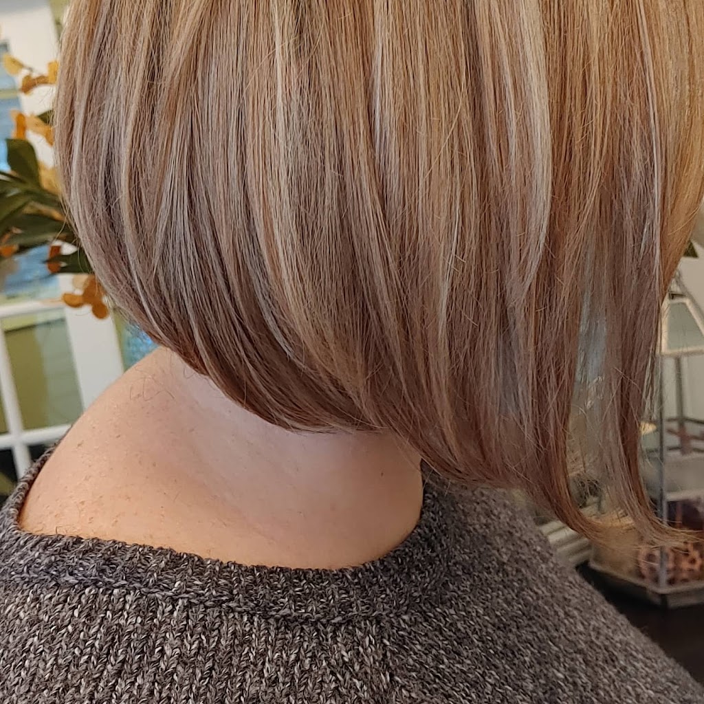 Anna Giovannelli Hair Studio | 1343 Lawson St., Innisfil, ON L9S 0K8, Canada | Phone: (416) 876-5686