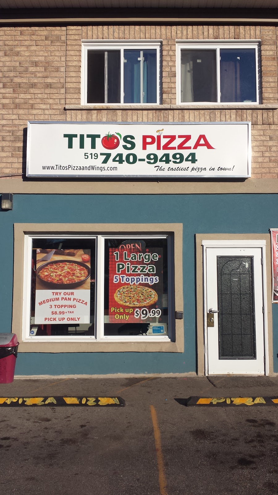 Titos Pizza | 21 McKay St, Cambridge, ON N1R 4G2, Canada | Phone: (519) 740-9494