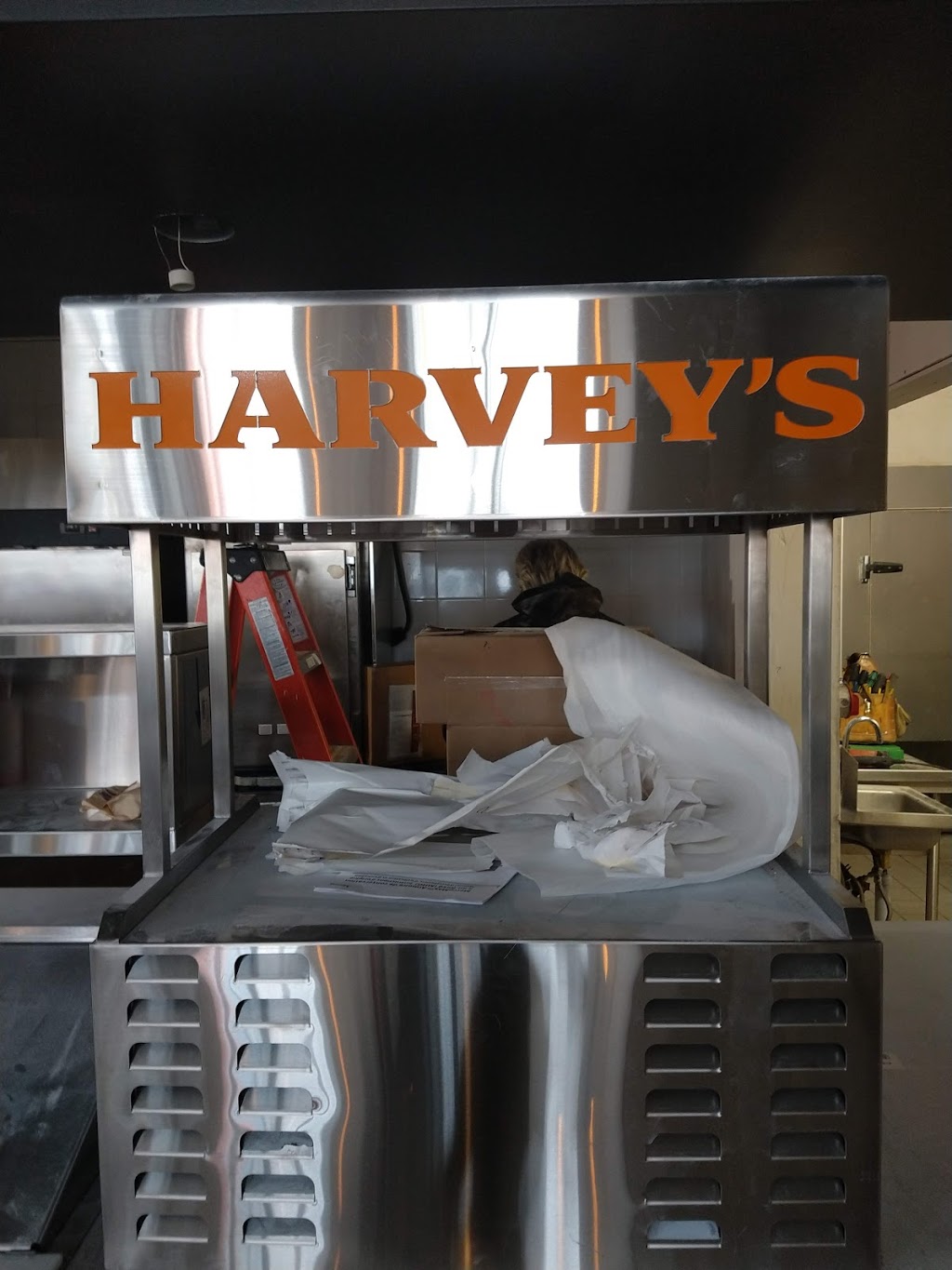 Harveys | 4120 Boulevard LaSalle, Verdun, QC H4G 2A5, Canada | Phone: (514) 761-1621