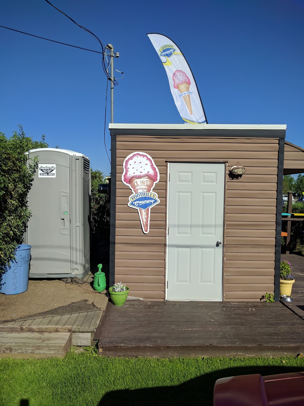 Foothills Creamery | 10008 100 St, Morinville, AB T8R 1P7, Canada
