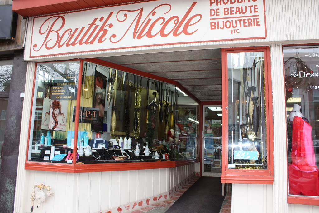 Boutik Nicole | 539 Rue Principale, Lachute, QC J8H 1Y6, Canada | Phone: (450) 562-4249