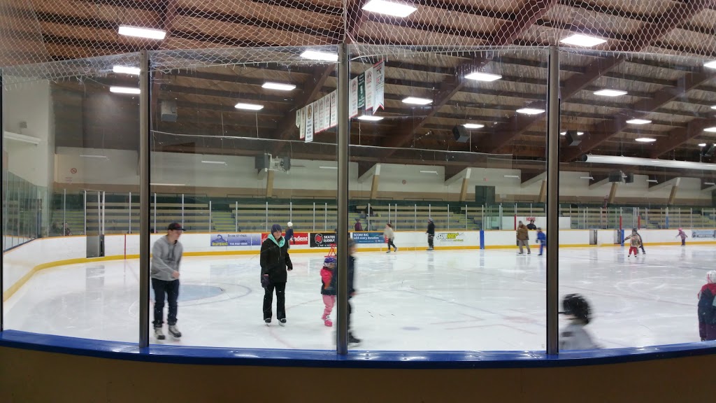 T M Davies Community Centre / Arena | 325 Anderson Dr, Lively, ON P3Y 1M8, Canada | Phone: (705) 688-3933